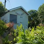 Chlobo Cottage Near Watergate Bay, By The Sea
